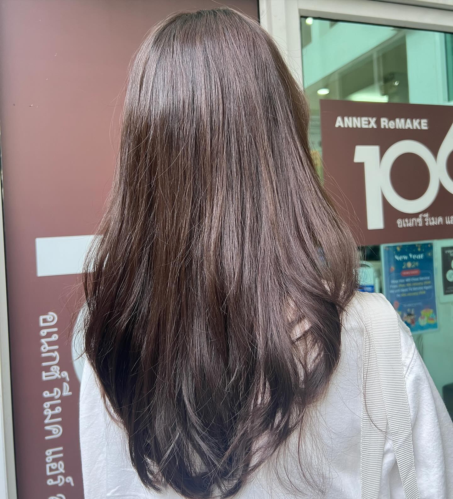 Cut+Color +Milbon smooth Treatment ร้านทําผมสไตล์ญี่ปุ่น แถวสีลม สนใจ สอบถามและจอง P Free parking available ทางร้านมีบริการ จอดรถฟรีค่ะ สนใจสอบถามและจองคิวกับทางร้านได้ที่เบอร์ 02-2679-106 iz +Soda สวัสดีคะ ร้านทําผม 106 ANNEX TRA เวลา าการ 10:00-19:30 https://lin.ee/Zmaaw5K Silom 6 (We Space) https://reservia.jp/reserve/menu/b9855edf7b?start_page=2&is_guest=1*รบกวนจองเวลาก่อนมารับบริการทุก ครั้งนะคะ #106hair #106AnnexReMAKE #digitalperm #azsodaspa #highlightcolor #hairsalon #bangkokbeauty #bangkok #thailand #ร้านท่าผม #กรุงเทพฯ #สีลมซอย6 @ 106 Hair/ ANNEX REMAKE