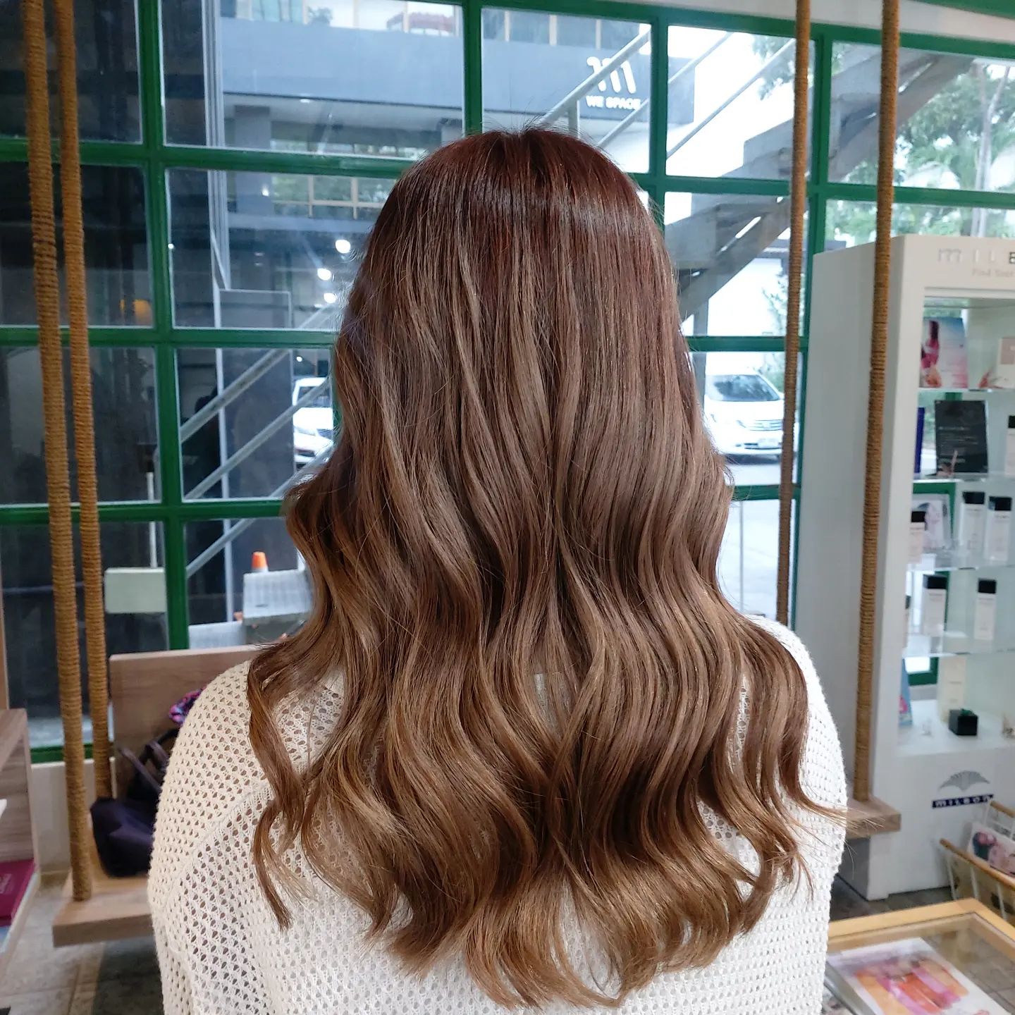 Cut+color +olaplex +treatment Milbon 
️Free parking available
สามารถโทรจองคิวได้ที่
02-042-8385
LINE Account : https://lin.ee/3NZFLGo
หรือทางเว็บไซด์
 https://reservia.jp/reserve/menu/c5352c13aa?start_page=2&is_guest=1
ทางไปเลือก VIP Gift Voucher↓
https://www.gowabi.com/en/provider/lilac-by-106-hair  #ร้านเสริมสวย #ร้านเสริมสวยทองหล่อซอย5 #ทองหล่อซอย5 #thonglorsoi5 #salon #thonglor #salonthonglor #lilacby106 #106hairstudio #バンコク美容室 #バンコク #トンロー美容室 #トンローソイ5 #サロン #bangkok #stylist #perm #digitalperm #color #haircut #milbon #cut #japansalo #beauty #review #Bangkok #hair #Good #lilachokkaido
BOOKING - Spa & Hair LiLAC by 106Hair
...
lilachokkaido.com @ Spa & Hair Lilac by 106Hair