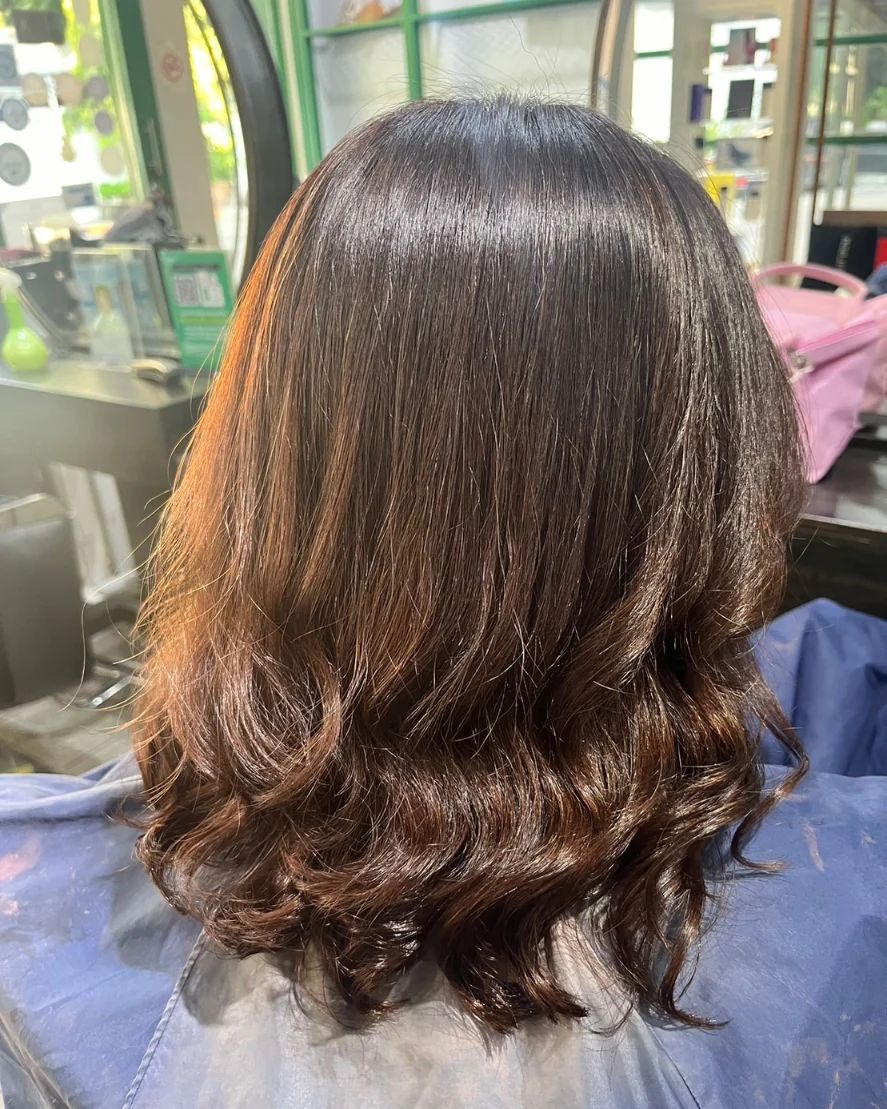 Cut+Digital perm +Retouch +olaplex +treatment Milbon 
️Free parking available
สามารถโทรจองคิวได้ที่
02-042-8385
LINE Account : https://lin.ee/3NZFLGo
หรือทางเว็บไซด์
 https://reservia.jp/reserve/menu/c5352c13aa?start_page=2&is_guest=1
ทางไปเลือก VIP Gift Voucher↓
https://www.gowabi.com/en/provider/lilac-by-106-hair  #ร้านเสริมสวย #ร้านเสริมสวยทองหล่อซอย5 #ทองหล่อซอย5 #thonglorsoi5 #salon #thonglor #salonthonglor #lilacby106 #106hairstudio #バンコク美容室 #バンコク #トンロー美容室 #トンローソイ5 #サロン #bangkok #stylist #perm #digitalperm #color #haircut #milbon #cut #japansalo #beauty #review #Bangkok #hair #Good #lilachokkaido
BOOKING - Spa & Hair LiLAC by 106Hair
...
lilachokkaido.com @ Spa & Hair Lilac by 106Hair