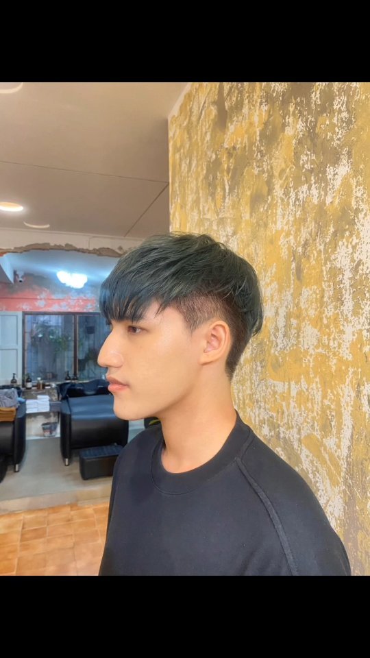 Thank you for coming.
.
.cut & color for model
By @thippamars
.
.
#cuchuhairdesign #cuchu #cutmodel #trainingmodels