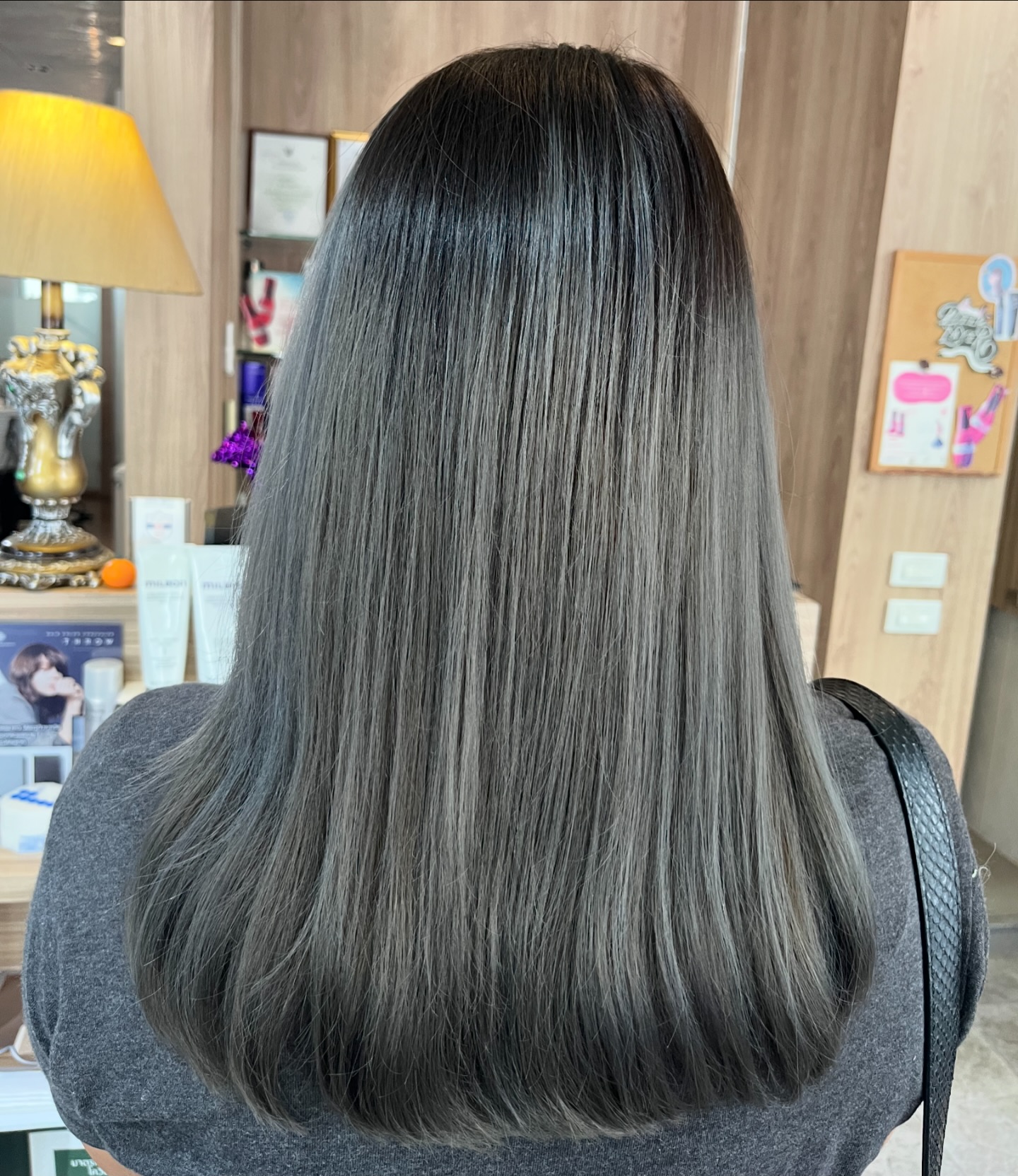 Bleach 1Time+Color+Milbon treatment+Olaplex
️Free parking available
สามารถโทรจองคิวได้ที่
02-042-8385
LINE Account : https://lin.ee/3NZFLGo
หรือทางเว็บไซด์
 https://reservia.jp/reserve/menu/c5352c13aa?start_page=2&is_guest=1
ทางไปเลือก VIP Gift Voucher↓
https://www.gowabi.com/en/provider/lilac-by-106-hair  #ร้านเสริมสวย #ร้านเสริมสวยทองหล่อซอย5 #ทองหล่อซอย5 #thonglorsoi5 #salon #thonglor #salonthonglor #lilacby106 #106hairstudio #バンコク美容室 #バンコク #トンロー美容室 #トンローソイ5 #サロン #bangkok #stylist #perm #digitalperm #color #haircut #milbon #cut #japansalo #beauty #review #Bangkok #hair #Good #lilachokkaido
BOOKING - Spa & Hair LiLAC by 106Hair
...
lilachokkaido.com @ Spa & Hair Lilac by 106Hair