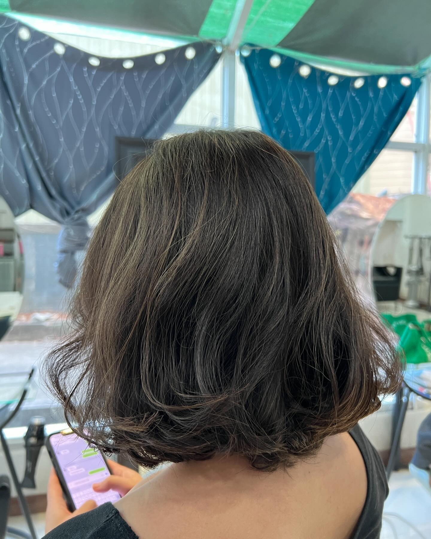 Cut+ Digital perm+ smooth Treatment ร้านทําผมสไตล์ญี่ปุ่น แถวสีลม สนใจ สอบถามและจอง P Free parking available ทางร้านมีบริการ จอดรถฟรีค่ะ สนใจสอบถามและจองคิวกับทางร้านได้ที่เบอร์ 02-2679-106 สวัสดีคะ ร้านทําผม 106 ANNEX เวลา าการ 10:00-19:30 https://lin.ee/Zmaaw5K Silom 6 (We Space) https://reservia.jp/reserve/menu/b9855edf7b?start_page=2&is_guest=1*รบกวนจองเวลาก่อนมารับบริการทุก ครั้งนะคะ #106hair #106AnnexReMAKE #digitalperm #azsodaspa #highlightcolor #hairsalon #bangkokbeauty #bangkok #thailand #ร้านท่าผม #กรุงเทพฯ #สีลมซอย6 @ 106 Hair/ ANNEX REMAKE