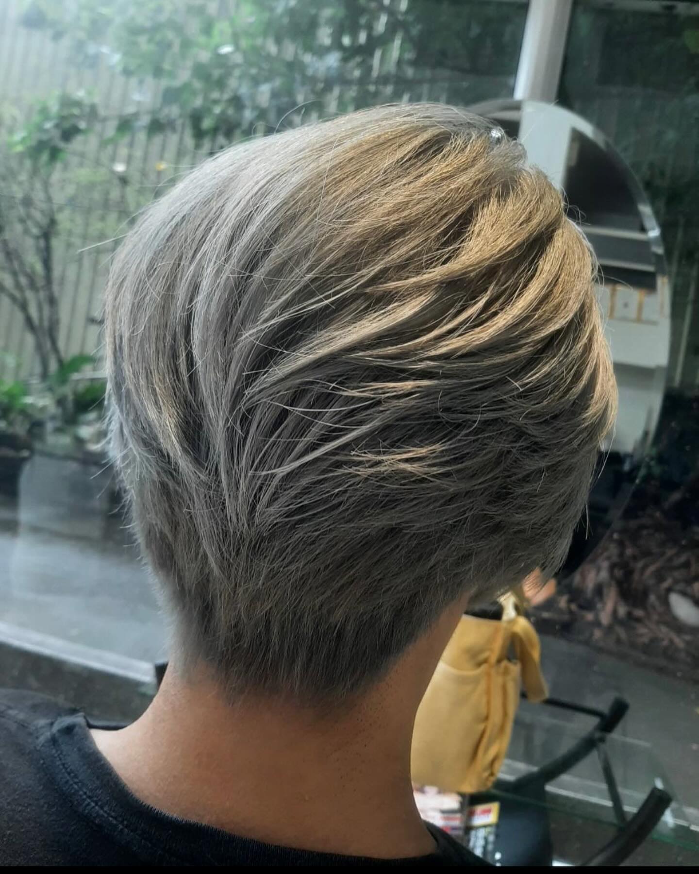 Cut+Bleach hair+ Color +Sodaร้านทําผมสไตล์ญี่ปุ่น แถวสีลม สนใจ สอบถามและจอง P Free parking available ทางร้านมีบริการ จอดรถฟรีค่ะ สนใจสอบถามและจองคิวกับทางร้านได้ที่เบอร์ 02-2679-106 สวัสดีคะ ร้านทําผม 106 ANNEX เวลา าการ 10:00-19:30 https://lin.ee/Zmaaw5K Silom 6 (We Space) https://reservia.jp/reserve/menu/b9855edf7b?start_page=2&is_guest=1*รบกวนจองเวลาก่อนมารับบริการทุก ครั้งนะคะ #106hair #106AnnexReMAKE #digitalperm #azsodaspa #highlightcolor #hairsalon #bangkokbeauty #bangkok #thailand #ร้านท่าผม #กรุงเทพฯ #สีลมซอย6 @ 106 Hair/ ANNEX REMAKE