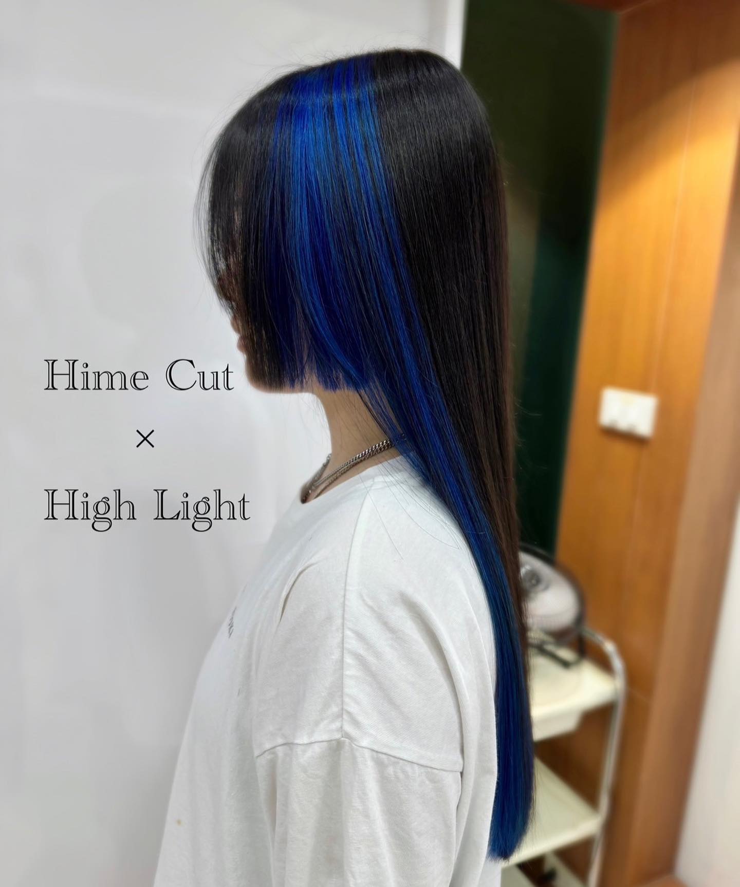 🖤Hime Cut × Blue High light 🖤  Cute and cool 😎  ＊Bleach 3 times and then apply color.  …………………………
ร้าน Hair Room Sora 299/7 ชั้น1, Sukhumvit Living Town, ซอยสุขุมวิท21(อโศก)
️ 02-169-1622
 Line : @575zzlqc (มี @)
️** บัตรเครดิตขั้นต่ำ 2000 บาท **
#Hairroomsora #Hairroomsorabangkok #🤖 #Hairstyle #sukhumvit21 #Japanesesalon #DigitalPerm #バンコク美容院 #ヘアールームソラ #head spa bangkok #fashioncolor #ร้านซาลอนญี่ปุ่น #ซาลอน #ทำผมรับปริญญา #ทำผมออกงาน #รับทำผม #ดัดดิจิตอล #ยืดผม #ย้อมผม #Repost