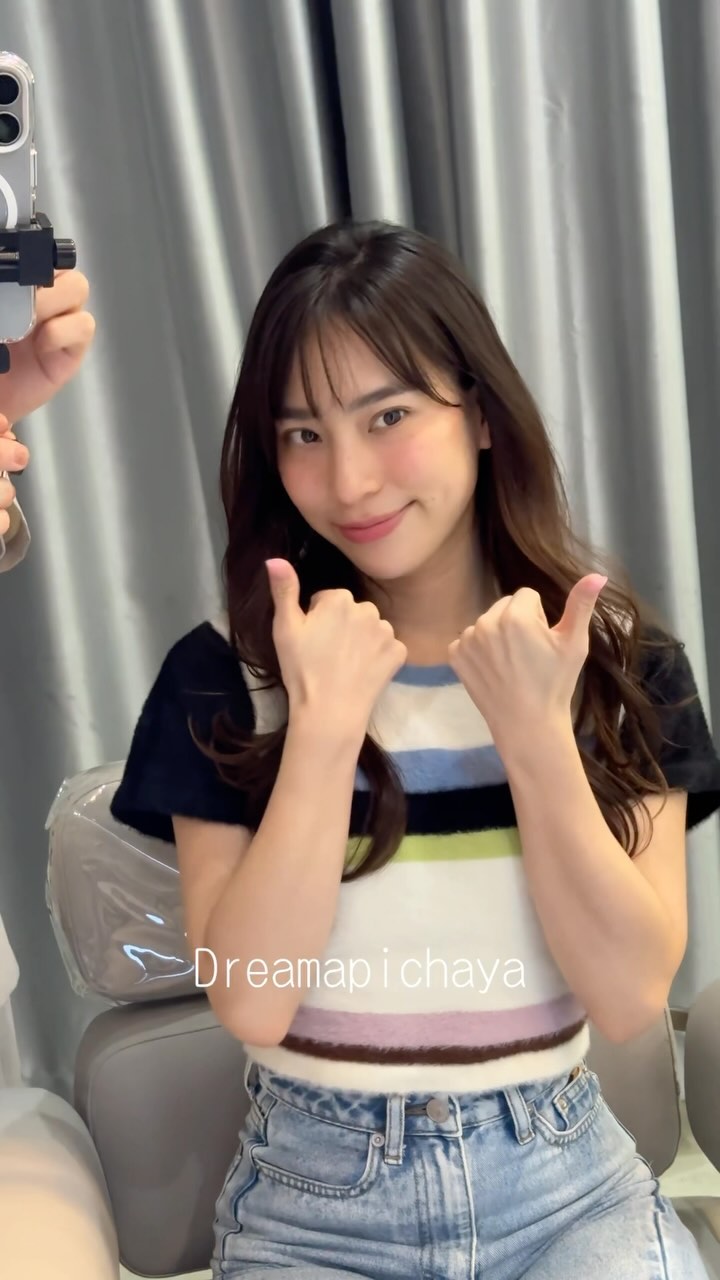 “@dreamapichaya bang cut style”
•cut & aroma head spa 
.
-
Novotel suite 1st floor ,soi Phrom si1,Sukhumvit39
จองคิวหรือสอบถามได้ที่เบอร์ tel:020048180
Line@: aki-endo
เวลาทำการ: 10:00AM – 8:00PM (หยุดทุกวันอังคาร Tueday closed)

#haircut  #haircolor #hairstyle #akiendo #bangkokhairsalon #ตัดผมสไตล์ญี่ปุ่น #เซ็ตผม #ทำสีผม #ตัดผม #หน้าม้า #หน้าม้าซีทรู #ร้านทำผม #ร้านทำผม #สุขุมวิท #ไฮไลท์ #ทรงผมเกาหลี #ดัดผม #ทรงผมสไตล์เกาหลี #สไตล์เกาหลี #ม้วนผม #ผมสั้น #ฟอกผม #ย้อมผม #バンコク美容院 #バンコク美容室