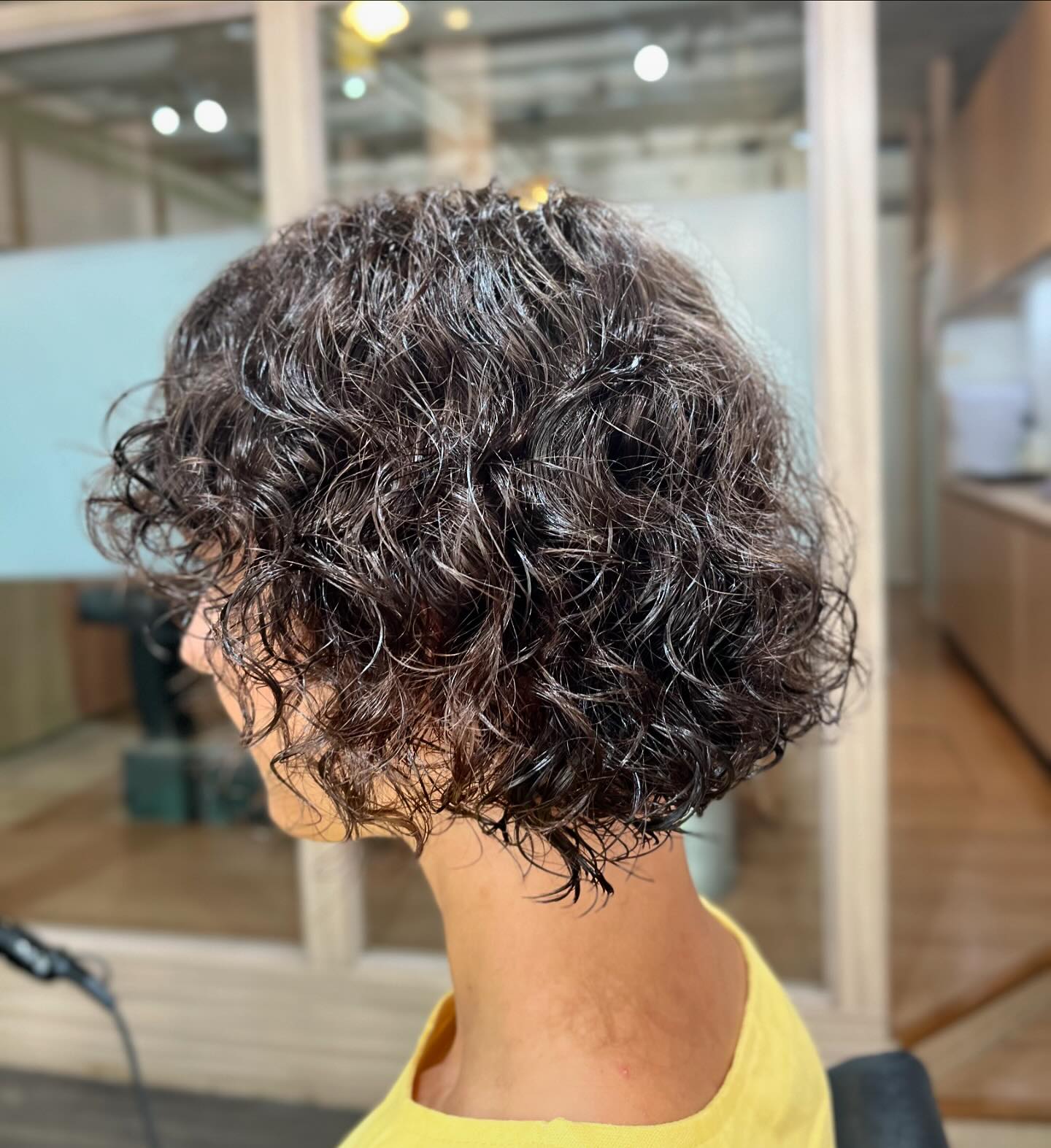 Cut+Cool perm+Milbon treatment
️Free parking available
สามารถโทรจองคิวได้ที่
02-042-8385
LINE Account : https://lin.ee/3NZFLGo
หรือทางเว็บไซด์
 https://reservia.jp/reserve/menu/c5352c13aa?start_page=2&is_guest=1
ทางไปเลือก VIP Gift Voucher↓
https://www.gowabi.com/en/provider/lilac-by-106-hair  #ร้านเสริมสวย #ร้านเสริมสวยทองหล่อซอย5 #ทองหล่อซอย5 #thonglorsoi5 #salon #thonglor #salonthonglor #lilacby106 #106hairstudio #バンコク美容室 #バンコク #トンロー美容室 #トンローソイ5 #サロン #bangkok #stylist #perm #digitalperm #color #haircut #milbon #cut #japansalo #beauty #review #Bangkok #hair #Good #lilachokkaido
BOOKING - Spa & Hair LiLAC by 106Hair
...
lilachokkaido.com @ Spa & Hair Lilac by 106Hair