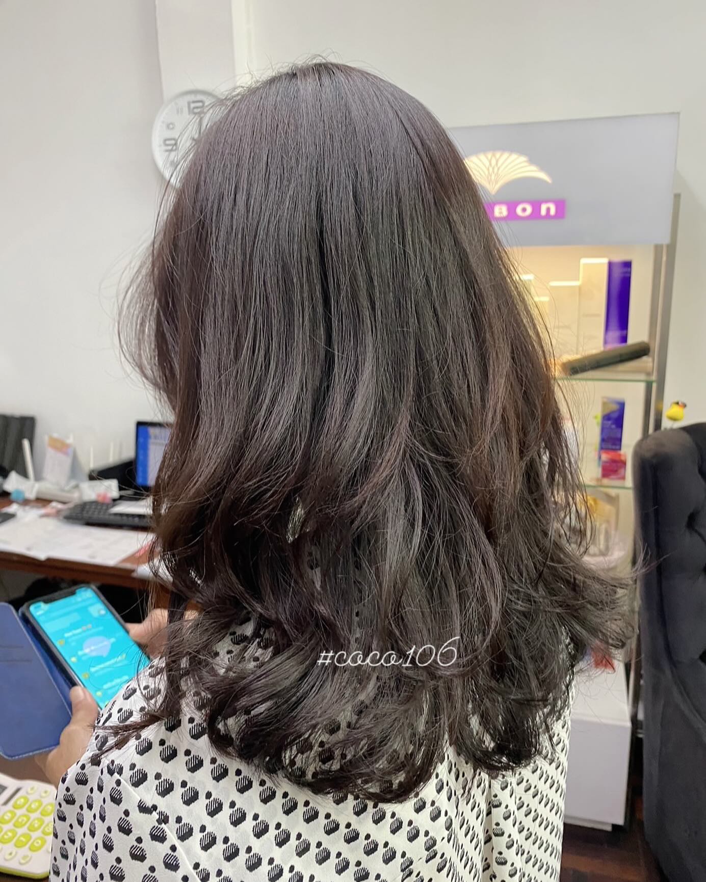 Cut+dijitalperm+ olaplex+milbon treatment 
 ทำผมโดยช่างญา ช่างทำผมสไตล์ญี่ปุ่น 
️ Free parking available 
ร้านเปิดให้บริการ 9.00-18.30 
สำรองคิวได้ที่เบอร์
️02-662-7106
24hours web reservation
https://reservia.jp/reserve/menu/2c7018bae1?start_page=2&is_guest=1
LINE account
https://lin.ee/3Cm0Ksiac  #coco106 #106hair #digitalperm #coolperm #color #hiligth #milbon #salon #beauty #treatment #straight #cut #sodashower #shothair #longhair #japan #bangkok #sukhumvit39 #ร้านเสริมสวยในกรุงเทพ