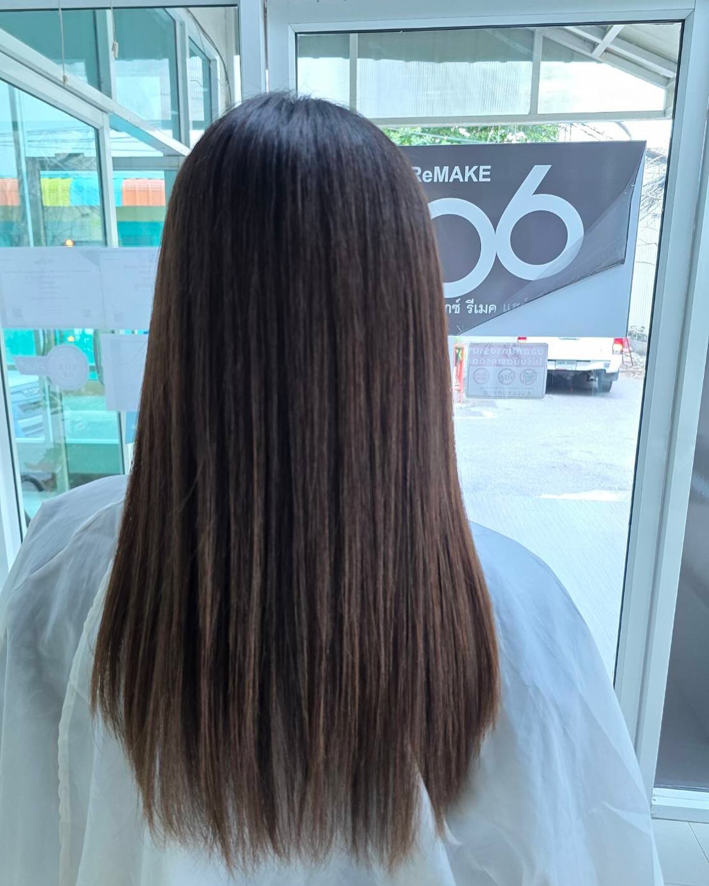 Cut+Straighten hair+Milbon smooth Treatment ร้านทําผมสไตล์ญี่ปุ่น แถวสีลม สนใจ สอบถามและจอง P Free parking available ทางร้านมีบริการ จอดรถฟรีค่ะ สนใจสอบถามและจองคิวกับทางร้านได้ที่เบอร์ 02-2679-106 สวัสดีคะ ร้านทําผม 106 ANNEX เวลา าการ 10:00-19:30 https://lin.ee/Zmaaw5K Silom 6 (We Space) https://reservia.jp/reserve/menu/b9855edf7b?start_page=2&is_guest=1*รบกวนจองเวลาก่อนมารับบริการทุก ครั้งนะคะ #106hair #106AnnexReMAKE #digitalperm #azsodaspa #highlightcolor #hairsalon #bangkokbeauty #bangkok #thailand #ร้านท่าผม #กรุงเทพฯ #สีลมซอย6 @ 106 Hair/ ANNEX REMAKE