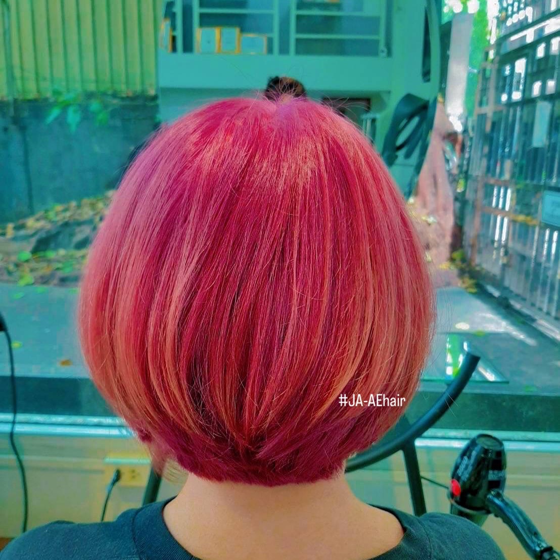 Cut+Bleach+Color+Milbon Treatmentร้านทําผมสไตล์ญี่ปุ่น แถวสีลม สนใจ สอบถามและจอง P Free parking available ทางร้านมีบริการ จอดรถฟรีค่ะ สนใจสอบถามและจองคิวกับทางร้านได้ที่เบอร์ 02-2679-106 สวัสดีคะ ร้านทําผม 106 ANNEX เวลา าการ 10:00-19:30 https://lin.ee/Zmaaw5K Silom 6 (We Space) https://reservia.jp/reserve/menu/b9855edf7b?start_page=2&is_guest=1*รบกวนจองเวลาก่อนมารับบริการทุก ครั้งนะคะ #106hair #106AnnexReMAKE #digitalperm #azsodaspa #highlightcolor #hairsalon #bangkokbeauty #bangkok #thailand #ร้านท่าผม #กรุงเทพฯ #สีลมซอย6