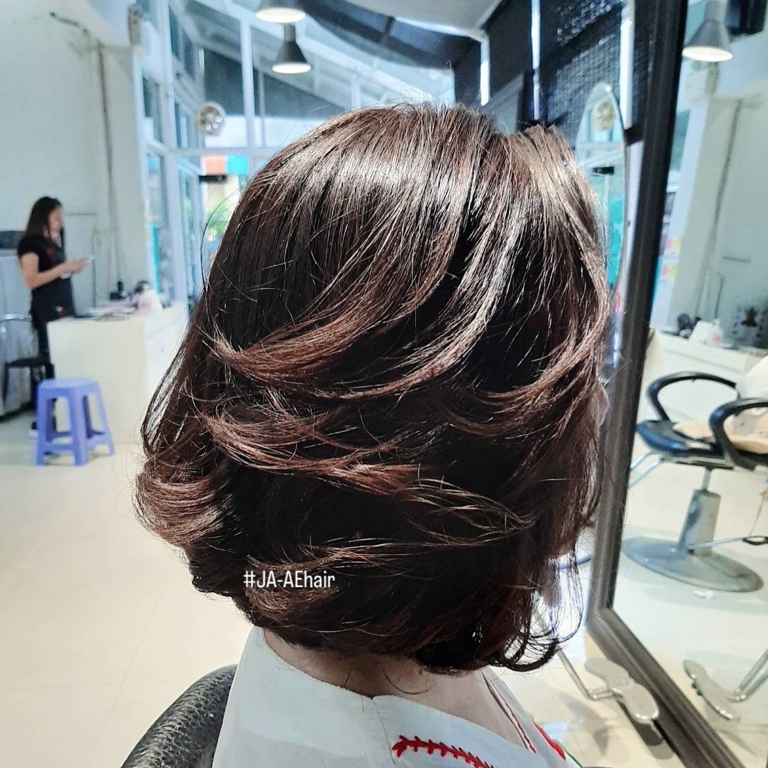 Cut+Color+Dijitol perm+Milbon Smoothร้านทําผมสไตล์ญี่ปุ่น แถวสีลม สนใจ สอบถามและจอง P Free parking available ทางร้านมีบริการ จอดรถฟรีค่ะ สนใจสอบถามและจองคิวกับทางร้านได้ที่เบอร์ 02-2679-106 สวัสดีคะ ร้านทําผม 106 ANNEX เวลา าการ 10:00-19:30 https://lin.ee/Zmaaw5K Silom 6 (We Space) https://reservia.jp/reserve/menu/b9855edf7b?start_page=2&is_guest=1*รบกวนจองเวลาก่อนมารับบริการทุก ครั้งนะคะ #106hair #106AnnexReMAKE #digitalperm #azsodaspa #highlightcolor #hairsalon #bangkokbeauty #bangkok #thailand #ร้านท่าผม #กรุงเทพฯ #สีลมซอย6