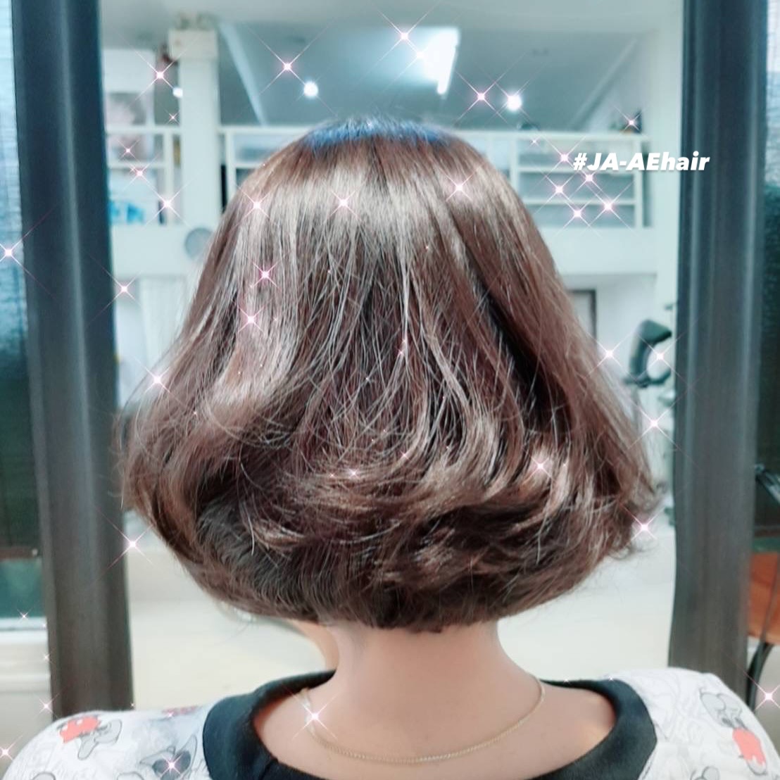 Cut+Color+Milbon Trementร้านทําผมสไตล์ญี่ปุ่น แถวสีลม สนใจ สอบถามและจอง P Free parking available ทางร้านมีบริการ จอดรถฟรีค่ะ สนใจสอบถามและจองคิวกับทางร้านได้ที่เบอร์ 02-2679-106 สวัสดีคะ ร้านทําผม 106 ANNEX เวลา าการ 10:00-19:30 https://lin.ee/Zmaaw5K Silom 6 (We Space) https://reservia.jp/reserve/menu/b9855edf7b?start_page=2&is_guest=1*รบกวนจองเวลาก่อนมารับบริการทุก ครั้งนะคะ #106hair #106AnnexReMAKE #digitalperm #azsodaspa #highlightcolor #hairsalon #bangkokbeauty #bangkok #thailand #ร้านท่าผม #กรุงเทพฯ #สีลมซอย6