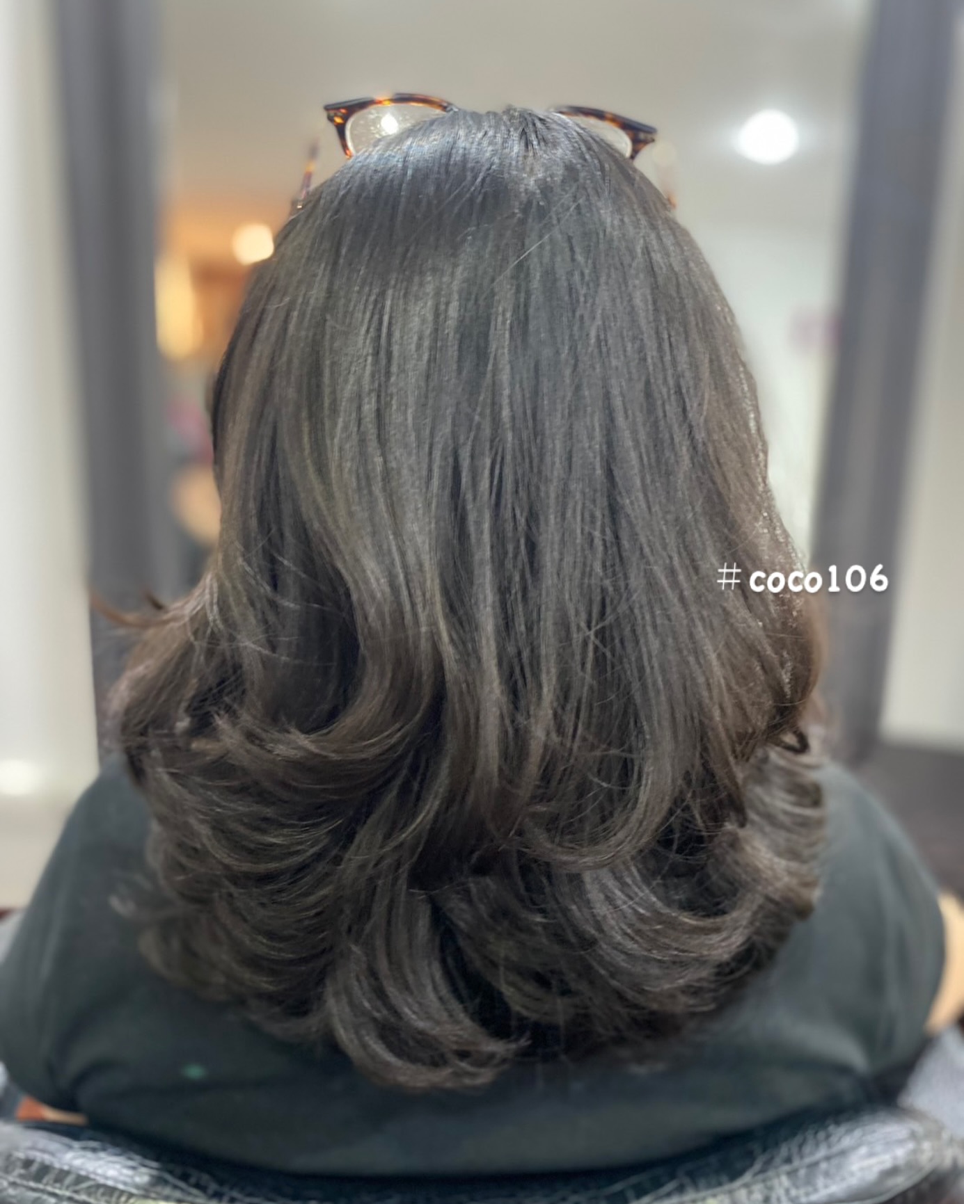 Cut+olaplex+milbon treatment 
 ทำผมโดยช่างญา ช่างทำผมสไตล์ญี่ปุ่น 
️ Free parking available 
ร้านเปิดให้บริการ 9.00-18.30 
สำรองคิวได้ที่เบอร์
️02-662-7106
24hours web reservation
https://reservia.jp/reserve/menu/2c7018bae1?start_page=2&is_guest=1
LINE account
https://lin.ee/3Cm0Ksiac  #coco106 #106hair #digitalperm #coolperm #color #hiligth #milbon #salon #beauty #treatment #straight #cut #sodashower #shothair #longhair #japan #bangkok #sukhumvit39 #ร้านเสริมสวยในกรุงเทพ