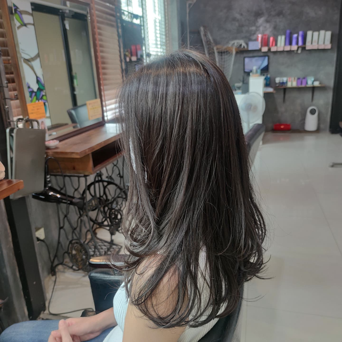 F Hair Salon パサつかない美髪を目指しましょ バンコクの美容院専門サイト ビューティーバンコク