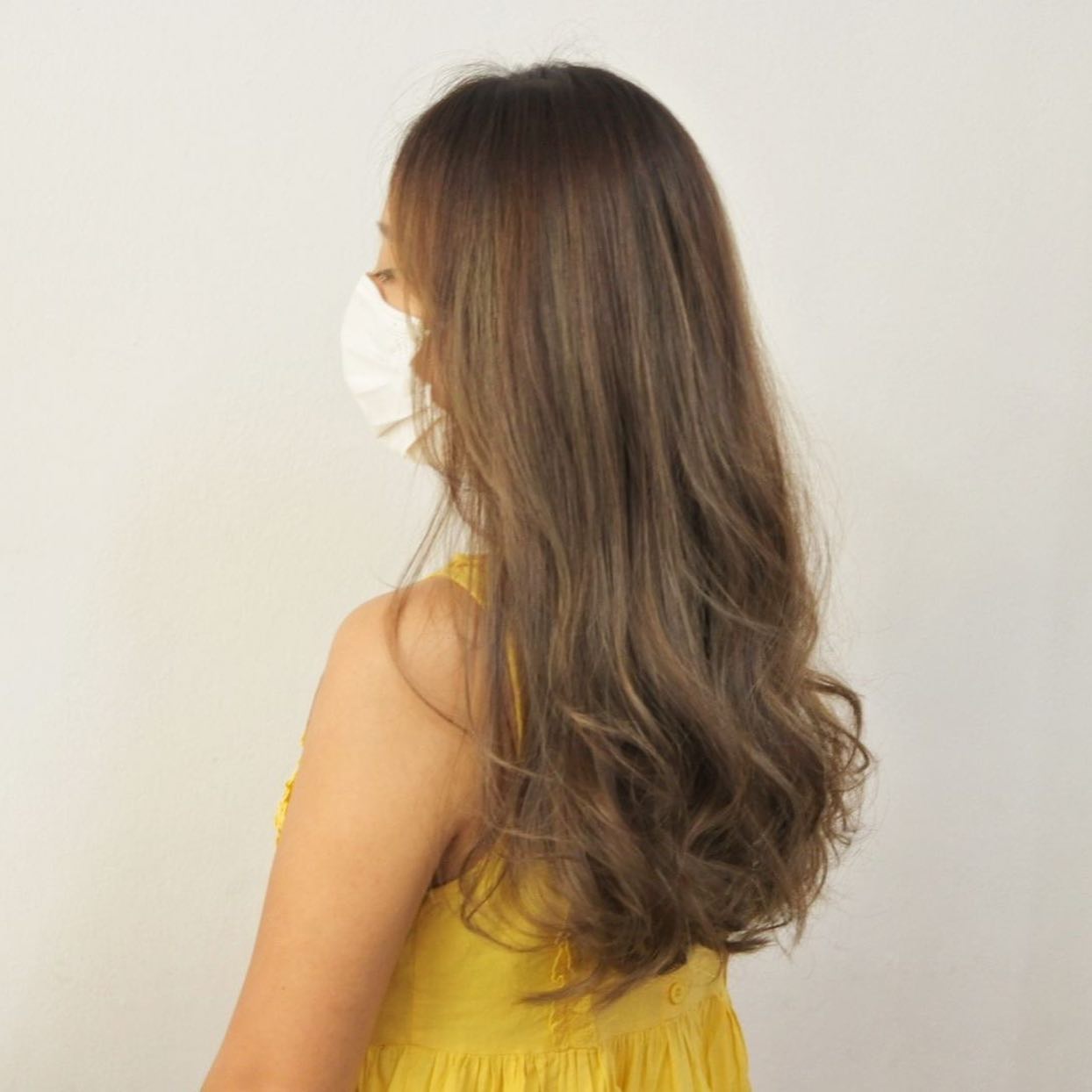 マットブラウンカラー アイロンウエーブロング 106 Hair Studio バンコクの美容院専門サイト ビューティーバンコク