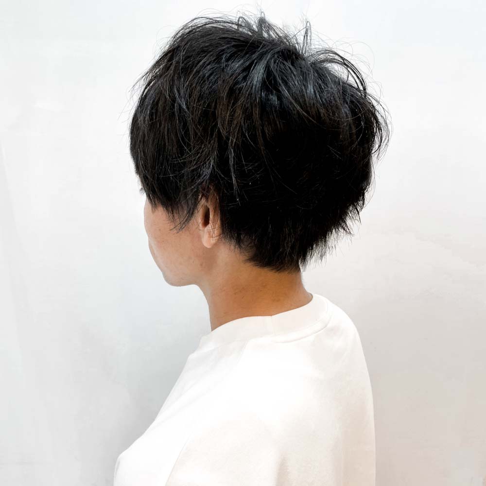 ビジネスからカジュアルまで手入れしやすいヘアをご提案いたします
.
ご予約や髪のご相談はLINEが便利です！
LINE ID : @cutman
.
【バンコクのメンズ美容室】プロンポン駅より徒歩5分のスクンビット43、毛髪診断士の資格を持つ日本人男性美容師が常駐しています！
.
CUTMAN カットマン
https://cutmanbkk.com/
.
#バンコク美容室 #バンコク美容院 #バンコクヘアサロン #ヘアスタイル #バンコク生活 #バンコクライフ #バンコク駐在 #バンコク #男性美容室 #男性美容院 #メンズヘア #メンズサロン #メンズカット #眉カット #メンズフェイシャル #顔剃り #cutman #カットマン