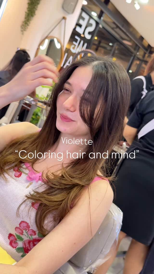 New hair,New #violettewautier  Akiendo เป็นซาลอนที่เติมสีสันให้กับเส้นผมและจิตใจของคุณ ด้วยทรงผมใหม่ที่ช่วยดึงเสน่ห์และความสดชื่นของคุณออกมา ให้คุณรู้สึกผ่อนคลายทั้งผมและอารมณ์ไปพร้อมกัน! เราพร้อมช่วยคุณค้นหาความสวยในแบบของตัวเอง #Akiendo #ซาลอน #ผมและใจ
-
#Akiendo #BangkokHairSalon  #JapaneseHairStyle #KoreanHairTrend #SeeThroughBangs #PersonalColorAnalysis #HighlightHair  #KoreanPerm #PersonalColorCheck #HaircutBangkok #Balayage #JapanesePerm #ฟอกสีผม #หน้าม้าซีทรู #ทรงผมเกาหลี #ดัดผม #ตัดผม #ทำสีผม #バンコクヘアサロン #パーソナルカラー診断