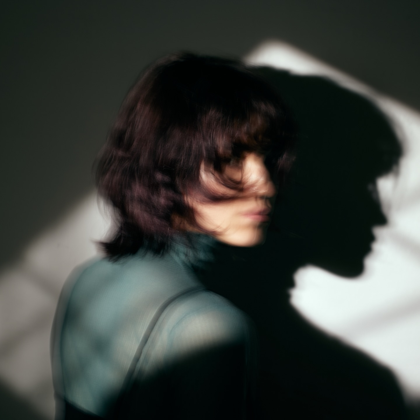Wear an atmosphere  This month, the art director's work in Japan will be from 6/24 to 7/1. Please make your reservation early.  hair/make/photo...Art Director  ｜ 081-980-9047
｜ LINE OFFICIAL: (@)aletro
｜ 10 AM - 7 PM
• Closed on Mon (4th Mon & Tue of month) •  สอบถามพื้นที่จอดรถเพิ่มเติมได้นะคะ
#ร้านทำผม #ทำผมสวย #ทำสีผม #ตัดผม #ซาลอนกรุงเทพ #ผมสวย #สปาผม #ทรงผมแฟชั่น #ผมสุขภาพดี #luxurysalon #HairSalonBangkok #HairColor #HairCut #バンコクヘッドスパ　 #バンコクヘアサロン 
#ALetro #SignatureStyle #NaturalEdge