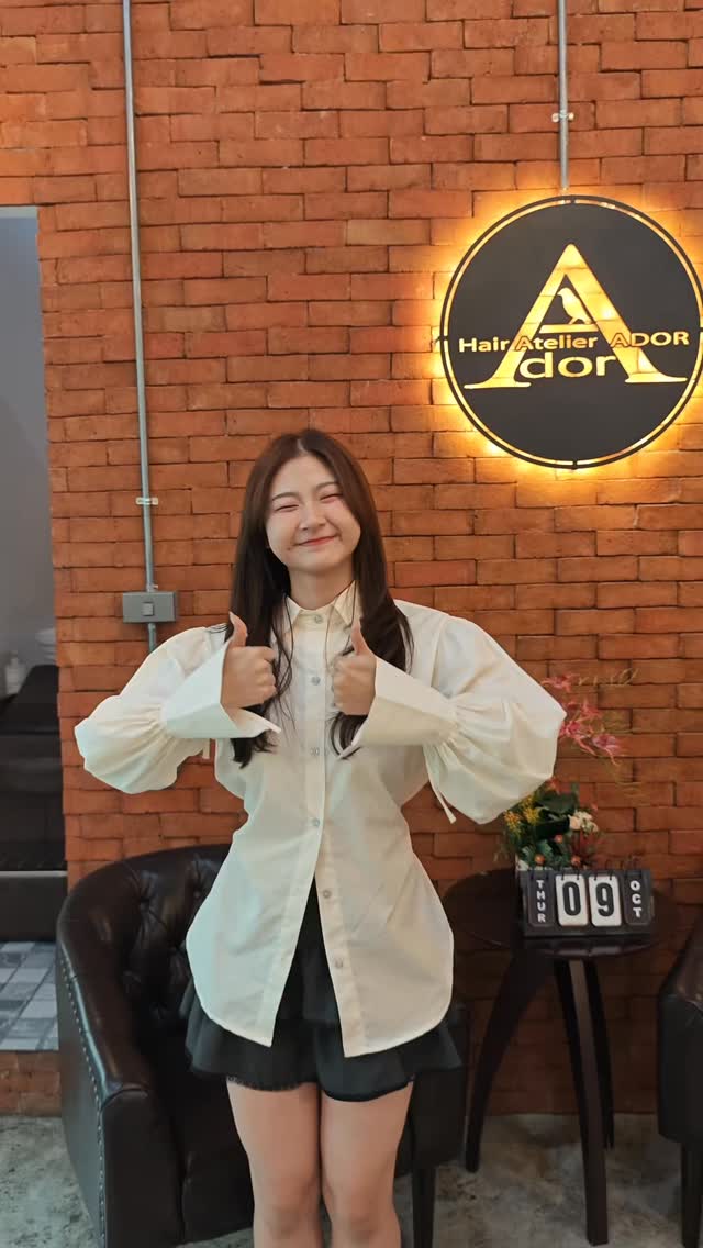 เมื่อตังตัง NPC แวะมาโชว์ความน่ารักสดใสที่ ADOR ทองหล่อ🧡
ทั้งสวย ทั้งมีพลังงานบวกสุดๆ ใครเห็นก็ยิ้มตามเลย ️  #TangTangNPC #HairAtelierADOR #ร้านทำผมสไตล์ญี่ปุ่น