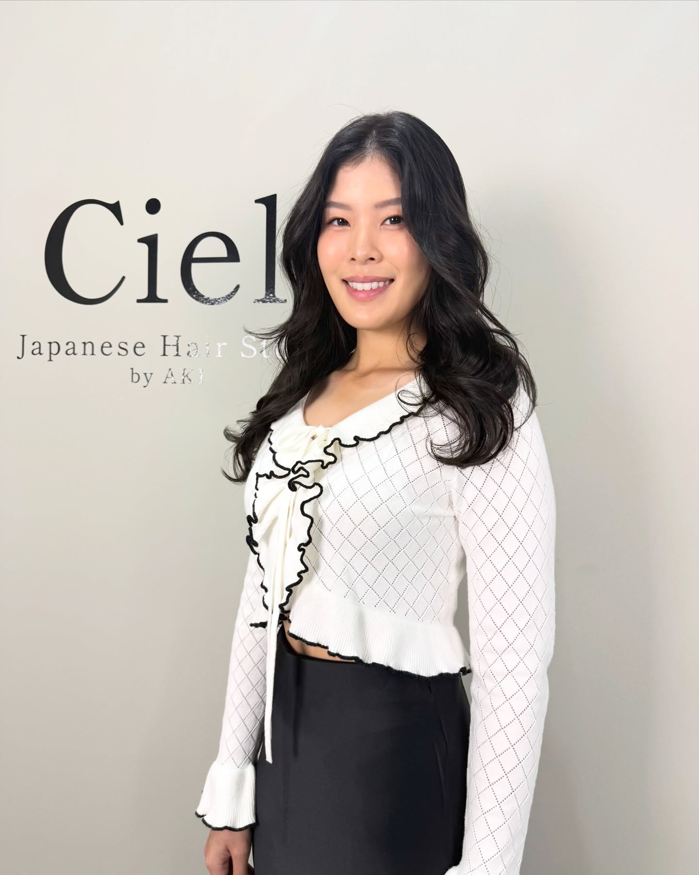 โปรกอล์ฟคุณ @preawwpat แวะมาที่ร้านของพวกเรามาตัดผม＋ทำสี＋ทรีตเมนต์วันนี้ครับ 
ขอบคุณมากนะครับที่ไว้ใจให้พวกเราดูแล! 
・
#ทำผม
#ทำสีผม
#ร้านทำผม
#พร้อมพงษ์