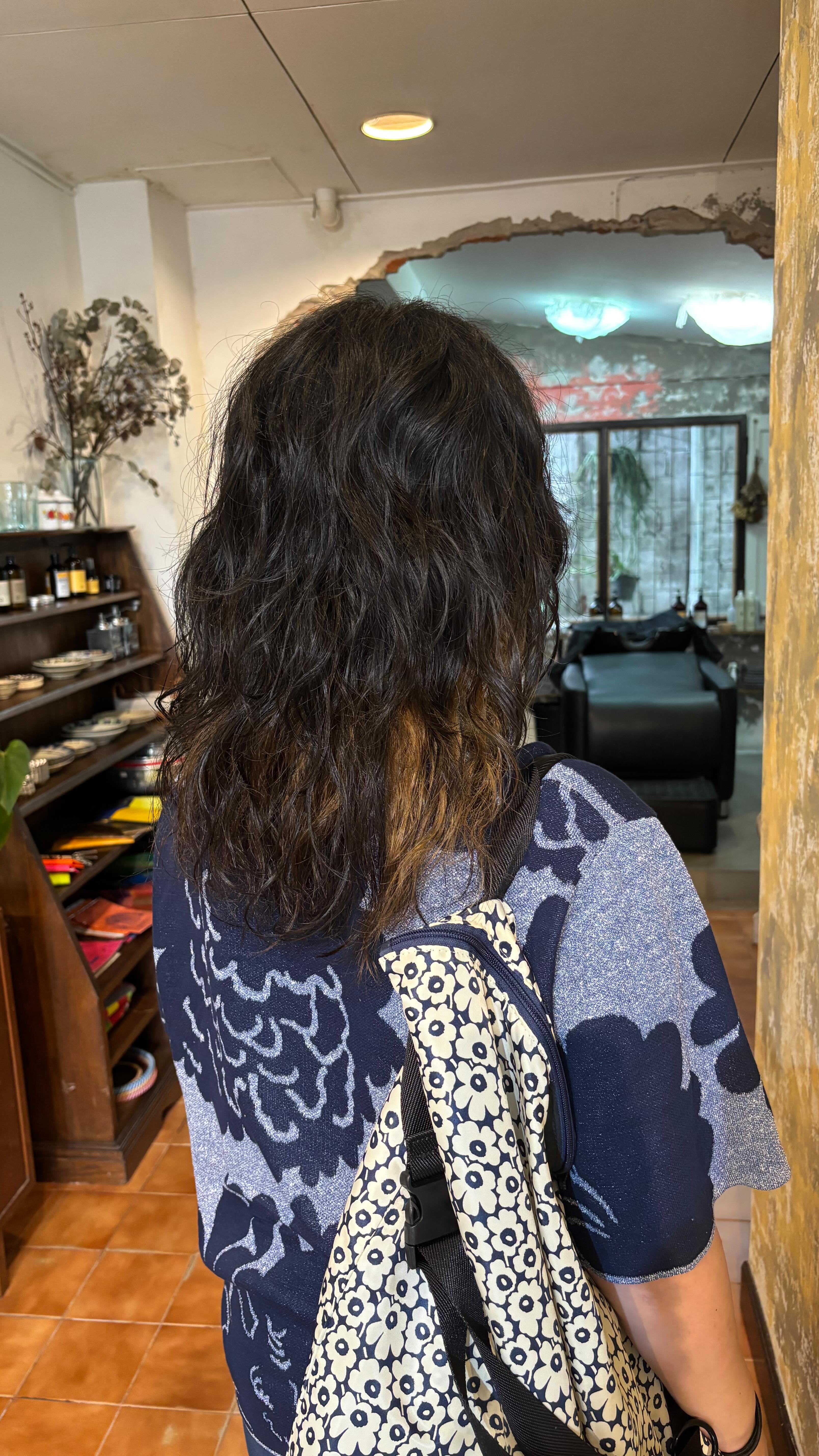 Thank you for coming  Layer cut and perm  Reservations are available via LINE, DM, or phone. ️  CUCHU Hair Design 
Sukhumvit 26
0923581442
LINE @774kdscr