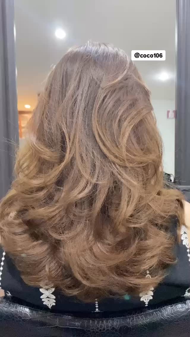 Long hair high layer 
Cut+soda shower +color+ zumi spa shampoo +olaplex +milbon treatment 
 ทำผมโดยช่างญา ช่างทำผมสไตล์ญี่ปุ่น 
️ Free parking available 
ร้านเปิดให้บริการ 9.00-18.30 
สำรองคิวได้ที่เบอร์
️02-662-7106
24hours web reservation
https://reservia.jp/reserve/menu/2c7018bae1?start_page=2&is_guest=1
LINE account
https://lin.ee/3Cm0Ksiac  #coco106 #106hair #digitalperm #coolperm #color