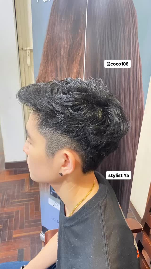 Shot hair  two block
Cut+normalperm+soda shower+zumi spa shampoo + olaplex +milbon treatment 
 ทำผมโดยช่างญา ช่างทำผมสไตล์ญี่ปุ่น 
️ Free parking available 
ร้านเปิดให้บริการ 9.00-18.30 
สำรองคิวได้ที่เบอร์
️02-662-7106
24hours web reservation
https://reservia.jp/reserve/menu/2c7018bae1?start_page=2&is_guest=1
LINE account
https://lin.ee/3Cm0Ksiac  #coco106 #106hair #digitalperm #coolperm #color