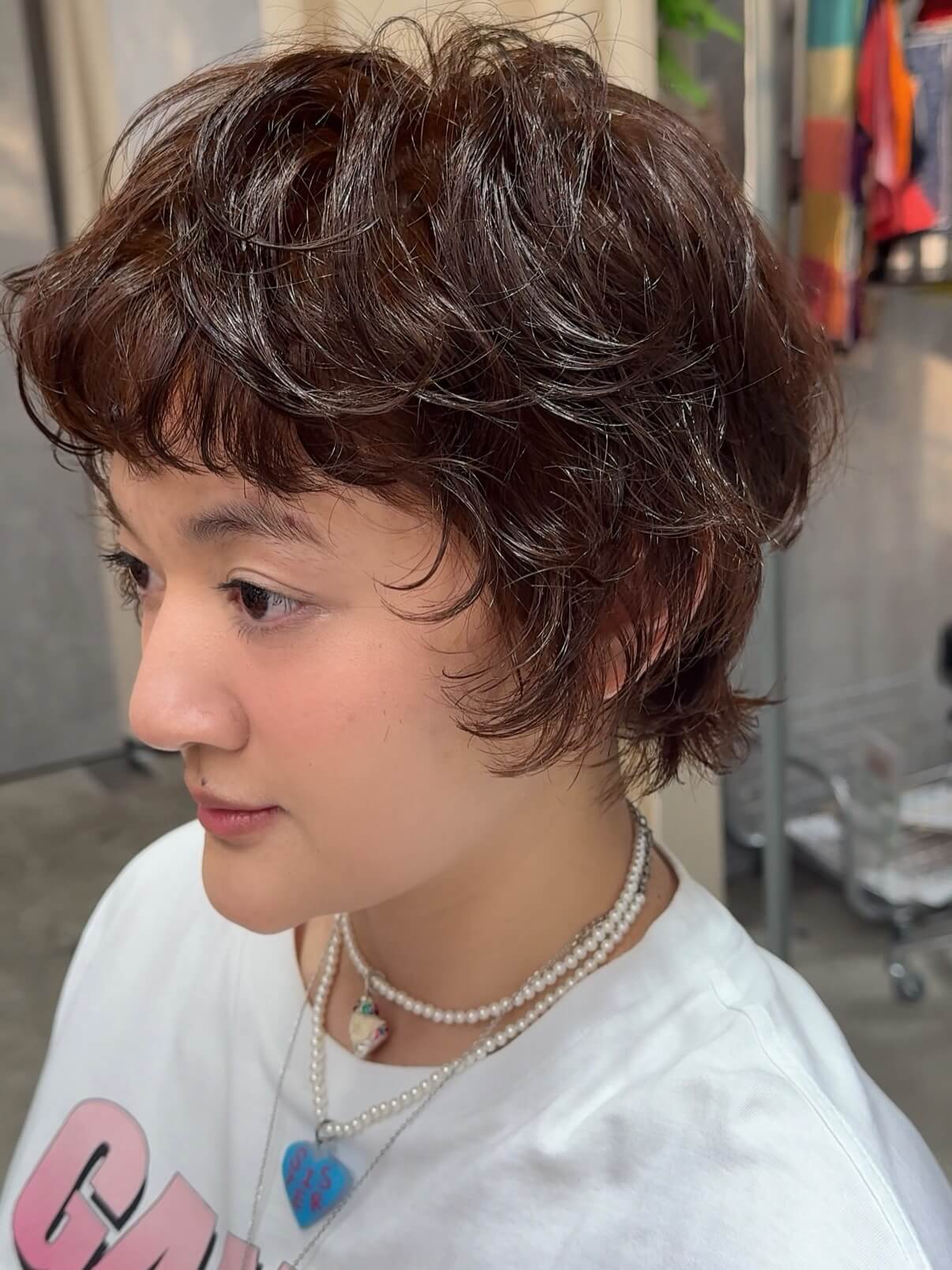 ผมสั้นลอนธรรมชาติ
สไตล์ Craft Wave Short  โทน Orange Brown
ที่ออกแบบจาก Personal Color  สีที่เข้ากับผิว
ทำให้ลุคดูนุ่มและมีสไตล์  ไม่ต้องพยายามมาก
แต่ดูดีทันที  Your style. By design.  A crafted wave short
with effortless texture.  Designed with a soft
orange-brown tone
based on personal color.  A shade that blends naturally
with the skin tone.  Relaxed,
yet intentionally stylish.  Your style. By design.  Akiendo – Sukhumvit 39 & Ari  • Sukhumvit39 : Metropolis Suite by Hilton
• Ari : Vanit Village – Ari  TELSukhumvit39 branch: 02-004-8180  TELAri branch: 099-628-0016  LINE@: aki-endo
 Open: 10:00–20:00 (หยุดทุกวันอังคาร Tueday closed)  #Akiendo #personaldesign #bangkokhairsalon #AkiendoAri
#apdl