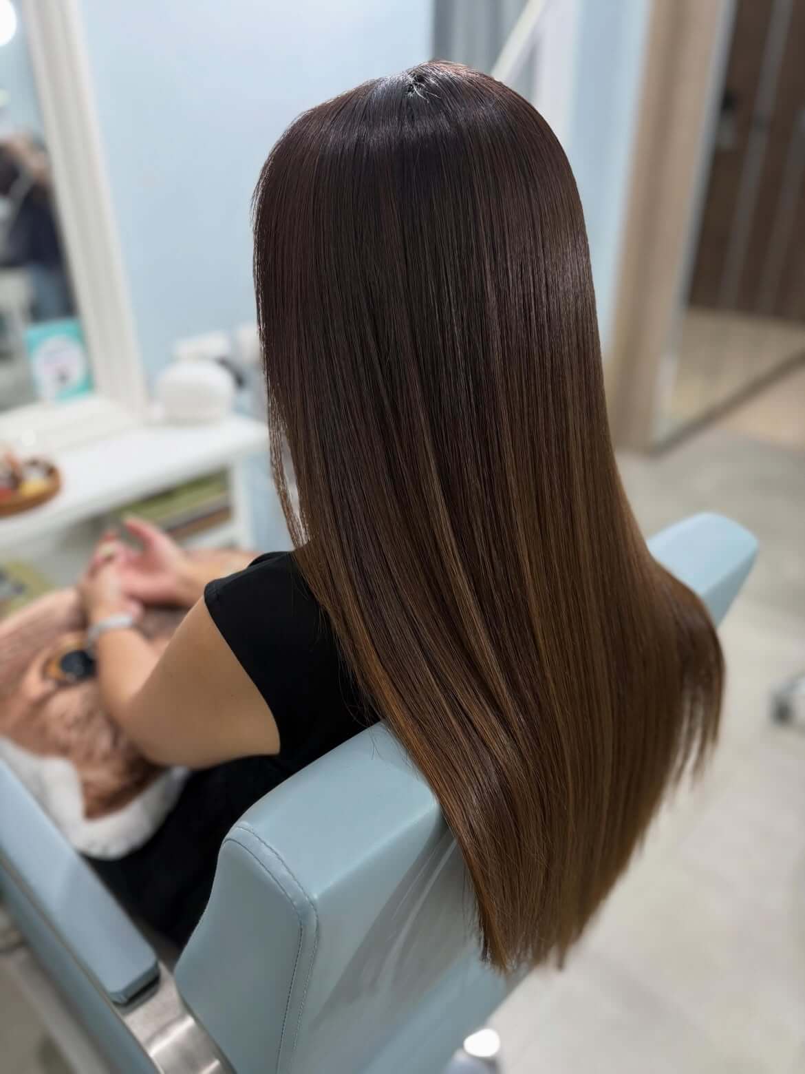 自然な仕上がりだから酸性ストレートとショートヘアの相性も◎🙆‍♀️
